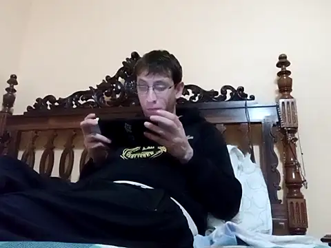 White rabbit  online show from 02-13-25, 02:09