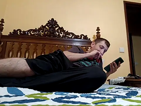 White rabbit  online show from 11-11-25, 05:46