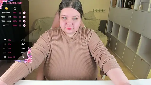 PlumPie online show from 01-16-26, 04:22