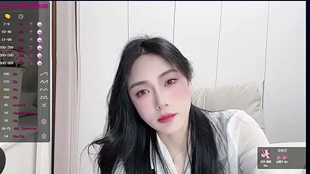 uuxiaocai online show from 02-22-25, 02:52