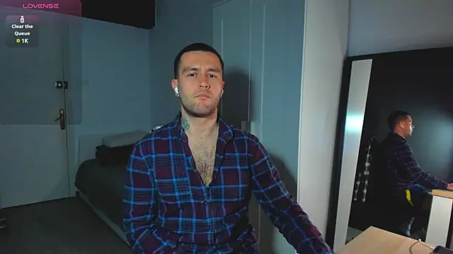 Snapshot of HonestAndrew chatting on 01-26-25, 07:32 HonestAndrew online show from 01-26-25, 07:32