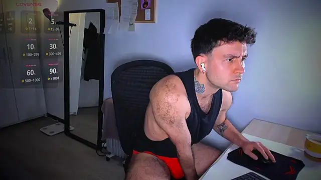 Snapshot of HonestAndrew chatting on 02-04-26, 09:04 HonestAndrew online show from 02-04-26, 09:04