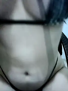 VIC22SECRET online show from 02-06-25, 01:16