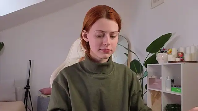 Snapshot of doll_lesli chatting on 10-17-25, 09:34 doll lesli online show from 10-17-25, 09:34