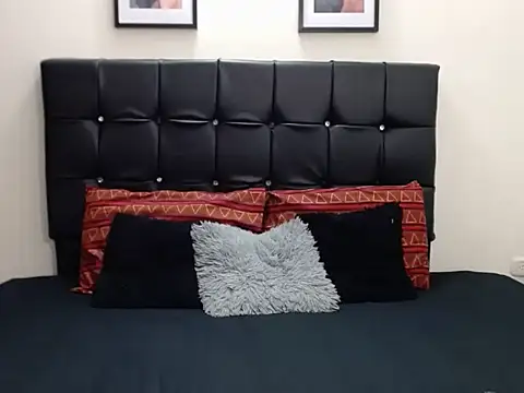 Violette Adams online show from 09-15-25, 12:05