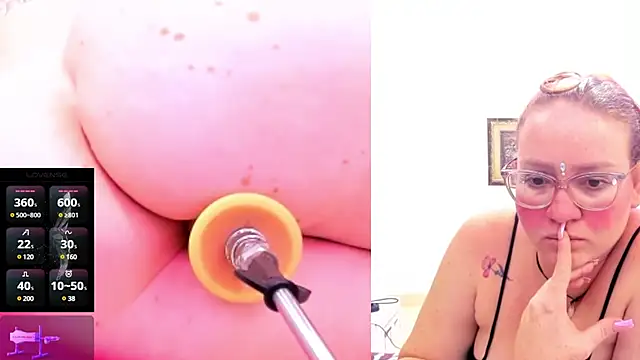 Paulina Davis  online show from 03-02-25, 12:53