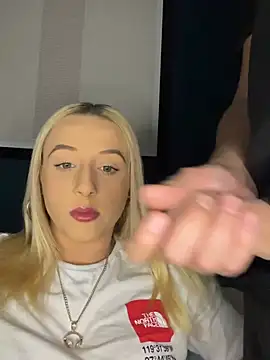 Strongqueen online show from 02-14-25, 11:42