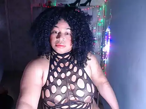 Snapshot of Ebonny_olsson chatting on 06-25-26, 03:17 Ebonny olsson online show from 06-25-26, 03:17