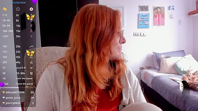 Snapshot of linda_giggle chatting on 12-03-24, 04:28 linda giggle online show from 12-03-24, 04:28