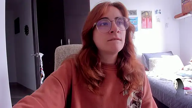 Snapshot of linda_giggle chatting on 12-10-24, 03:55 linda giggle online show from 12-10-24, 03:55