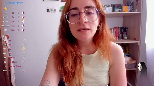 Snapshot of linda_giggle chatting on 02-21-25, 06:26 linda giggle online show from 02-21-25, 06:26