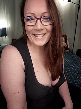 BBWQUEENBEEE online show from 02-16-25, 06:54