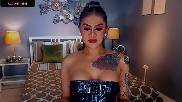 StellaStrong30 online show from 02-25-25, 01:41