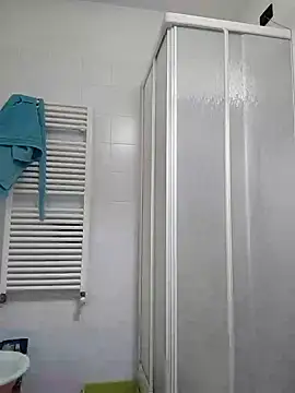 woww791 online show from 12-18-24, 06:46