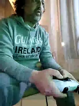 woww791 online show from 12-19-24, 06:45