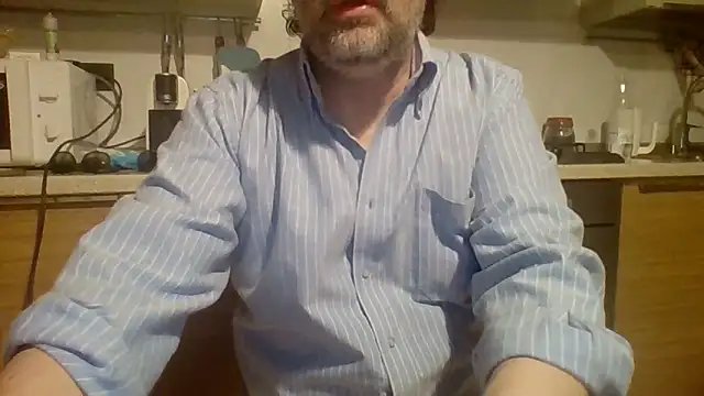 Snapshot of woww791 chatting on 04-25-26, 10:29 woww791 online show from 04-25-26, 10:29