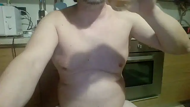 Snapshot of woww791 chatting on 04-26-26, 07:33 woww791 online show from 04-26-26, 07:33