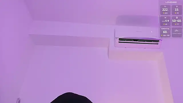 Snapshot of emmajohnss chatting on 09-30-25, 03:44 emmajohnss online show from 09-30-25, 03:44