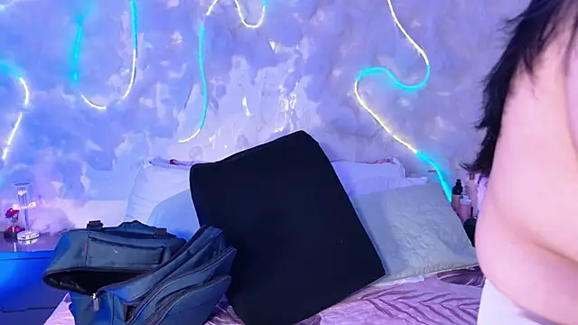 emmajohnss online show from 02-22-26, 03:40