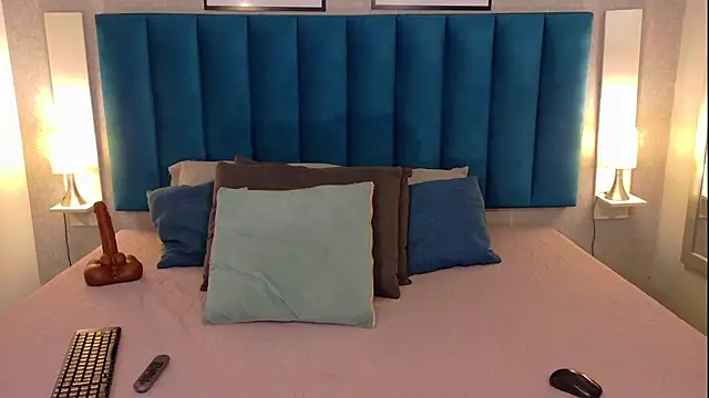 Madisonsmiith online show from 07-13-26, 08:11