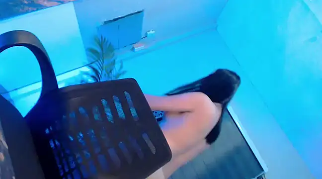  HAILYOURGODDESS online show from 01-04-25, 07:55