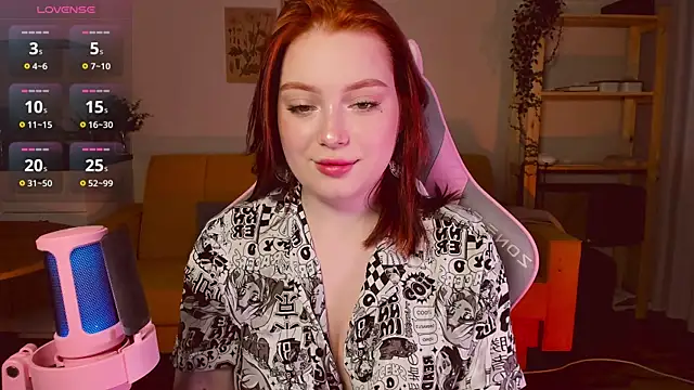 Snapshot of Sofy_Benson chatting on 12-07-24, 10:45 Sofy Benson online show from 12-07-24, 10:45