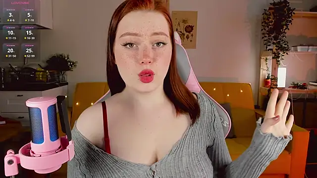 Snapshot of Sofy_Benson chatting on 01-12-25, 11:28 Sofy Benson online show from 01-12-25, 11:28