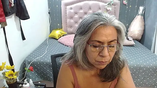 lalisha 96 online show from 04-11-26, 02:38