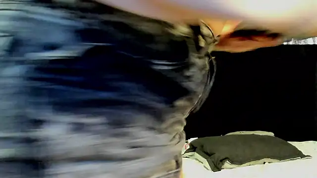 Snapshot of lissandthor13 chatting on 11-08-25, 11:43 lissandthor13 online show from 11-08-25, 11:43