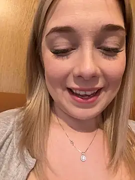 CherryAuroraa online show from 01-17-25, 01:24