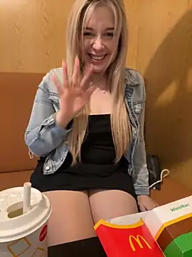 CherryAuroraa online show from 02-01-25, 10:26