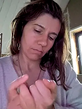 Snapshot of Lina_lou4 chatting on 03-09-25, 08:51 Lina lou4 online show from 03-09-25, 08:51