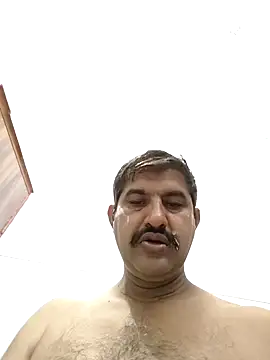 Snapshot of Amandev7 chatting on 09-26-25, 03:21 Amandev7 online show from 09-26-25, 03:21