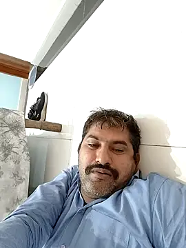 Snapshot of Amandev7 chatting on 10-02-25, 02:40 Amandev7 online show from 10-02-25, 02:40