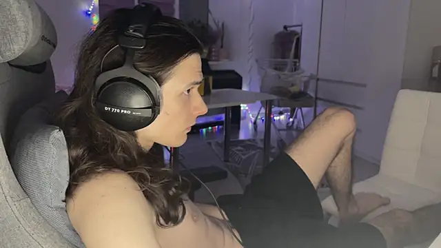 CandyChell online show from 02-13-26, 03:19