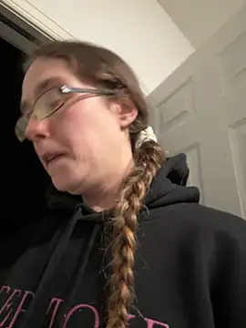 Dakota 02 online show from 02-22-26, 04:02