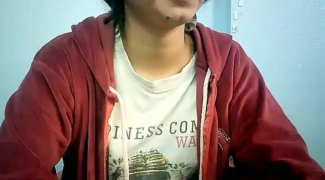 Snapshot of lovelydesi21 chatting on 01-13-25, 07:54 lovelydesi21 online show from 01-13-25, 07:54