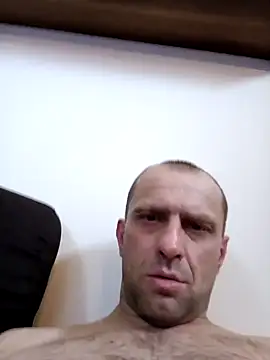 Snapshot of Roman0798 chatting on 12-16-24, 09:35 Roman0798 online show from 12-16-24, 09:35