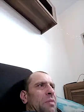 Snapshot of Roman0798 chatting on 12-16-24, 12:38 Roman0798 online show from 12-16-24, 12:38