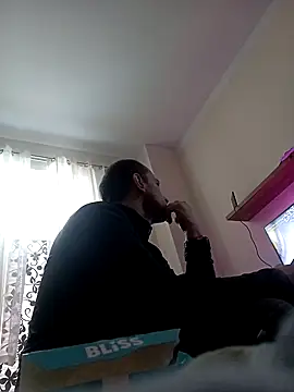 Snapshot of Roman0798 chatting on 03-15-25, 03:16 Roman0798 online show from 03-15-25, 03:16