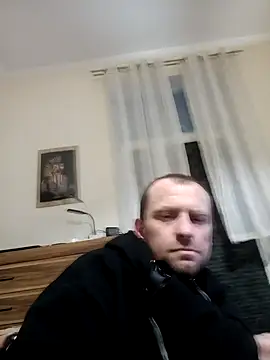 Snapshot of Roman0798 chatting on 03-18-25, 08:04 Roman0798 online show from 03-18-25, 08:04