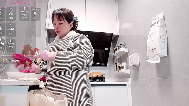 Vivian-6 online show from 03-10-26, 01:10