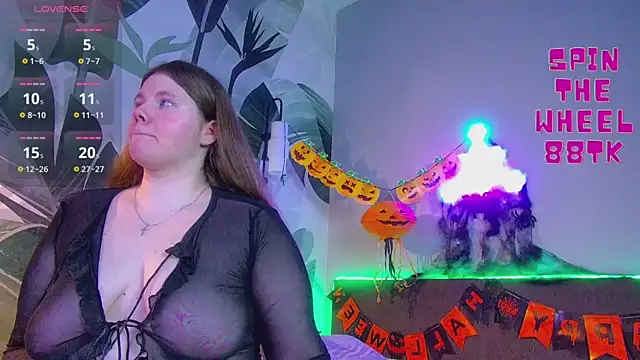 RubyValen online show from 10-28-25, 01:09