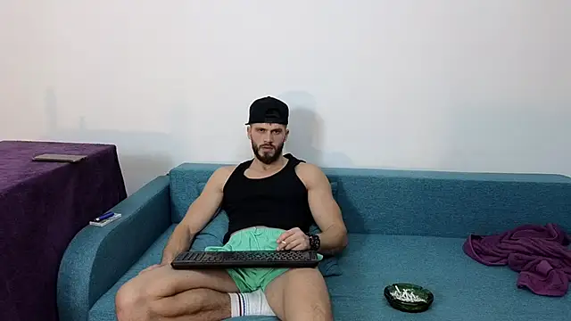 TheTopAlex online show from 02-01-25, 06:08