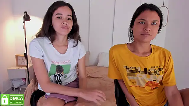 Snapshot of sexychanell_18 chatting on 01-14-25, 03:36 sexychanell 18 online show from 01-14-25, 03:36