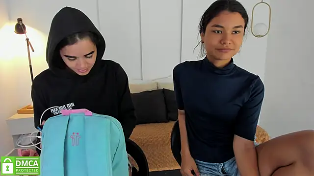 Snapshot of sexychanell_18 chatting on 01-25-25, 12:47 sexychanell 18 online show from 01-25-25, 12:47