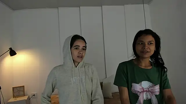 Snapshot of sexychanell_18 chatting on 02-25-25, 12:45 sexychanell 18 online show from 02-25-25, 12:45