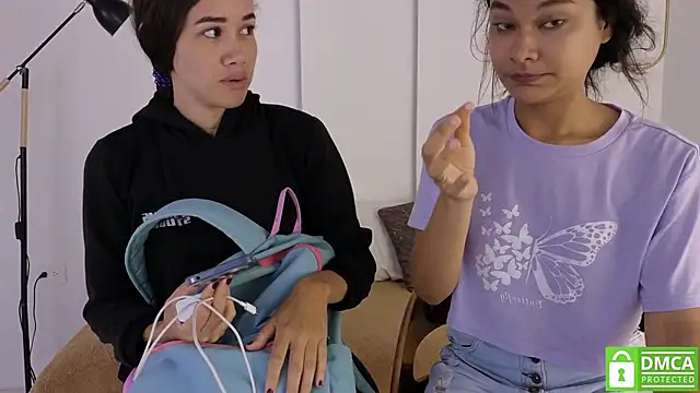 Snapshot of sexychanell_18 chatting on 09-23-25, 12:52 sexychanell 18 online show from 09-23-25, 12:52