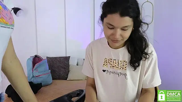 Snapshot of sexychanell_18 chatting on 10-27-25, 01:15 sexychanell 18 online show from 10-27-25, 01:15