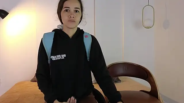 Snapshot of sexychanell_18 chatting on 11-11-25, 01:11 sexychanell 18 online show from 11-11-25, 01:11